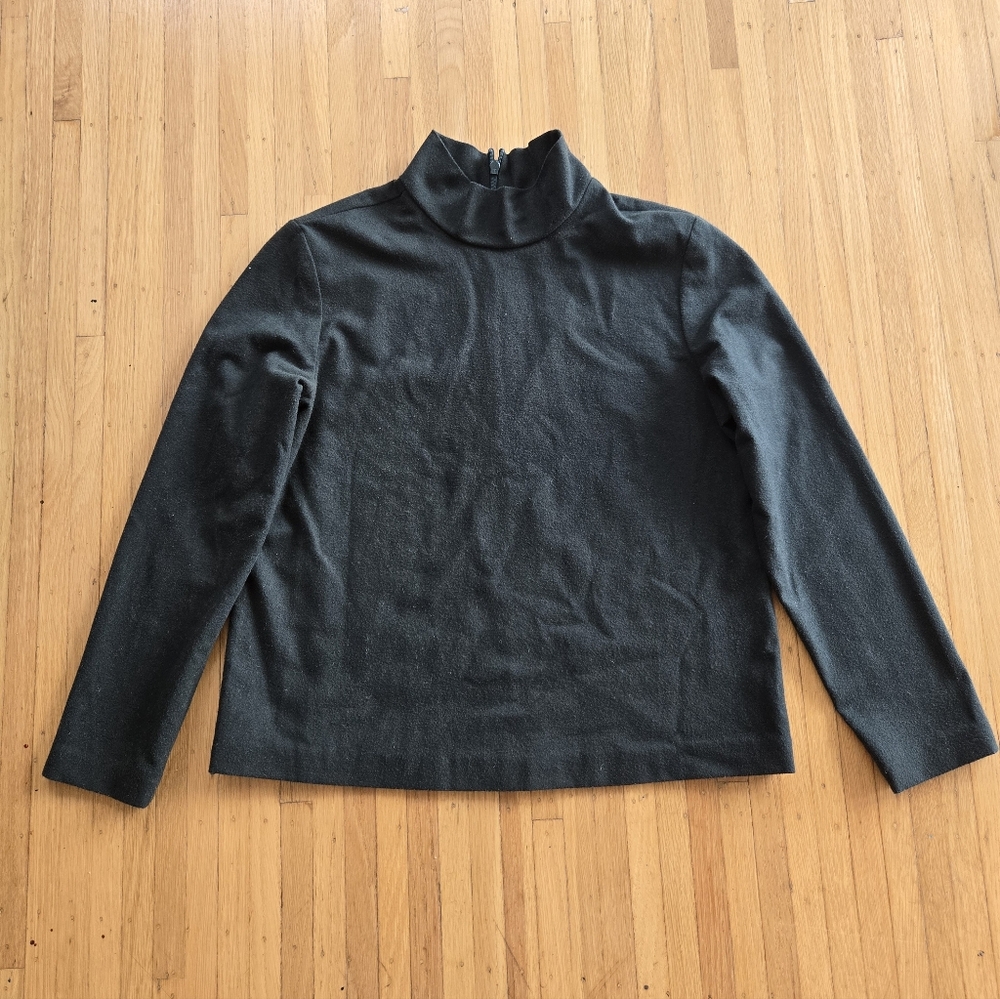 Aritizia Babaton Forest Green XS Mock Neck Top